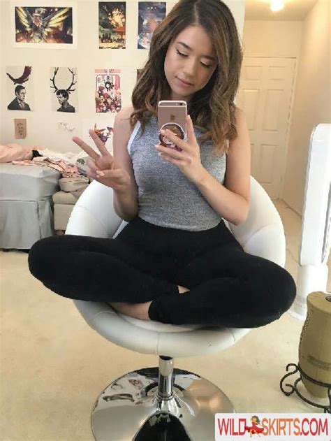 pokimane naked pics|PokimanePics 